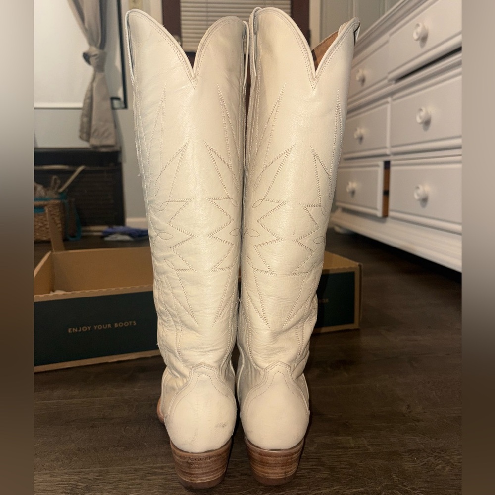 Tecovas Loretta Cream Cowboy Boots - Picture 3 of 7